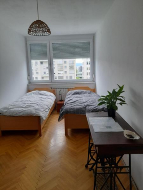 Room for women or couples